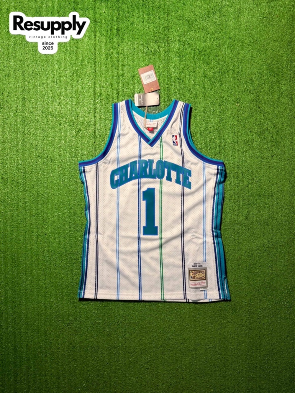 Mitchell & Ness Charlotte Hornets Baron Davis 1999-00 White Jersey Size Large